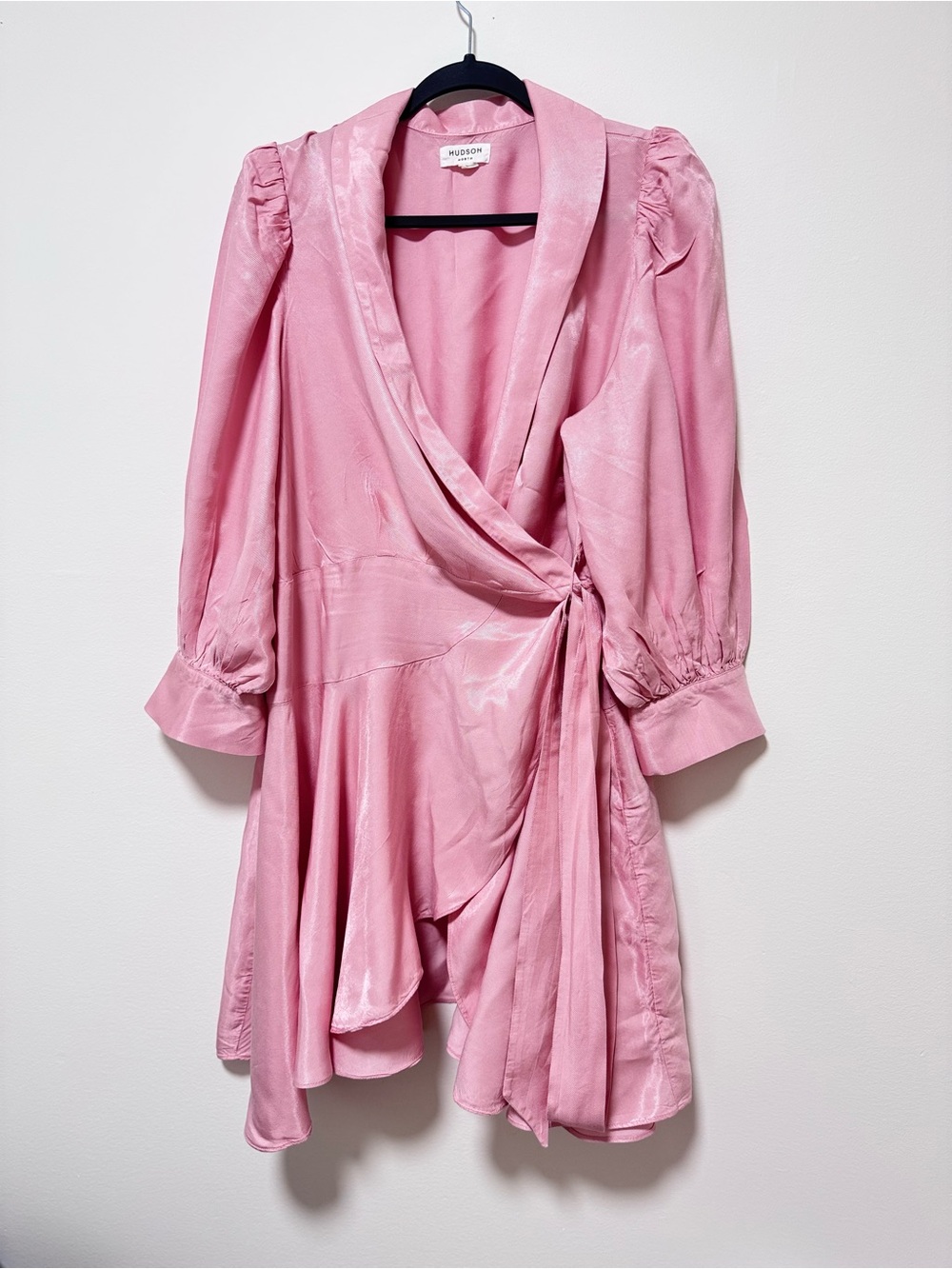 NWOT Hudson North Pink wrap dress with puff sleeves | Size xL